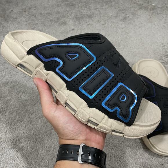 Nike Air More Uptempo Slide Men’s Size 11 Black Sanddrift Iridescent FB7799-001 - Picture 1 of 9